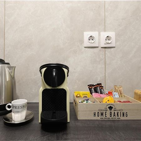 J&N Home Monastiraki Атина Екстериор снимка